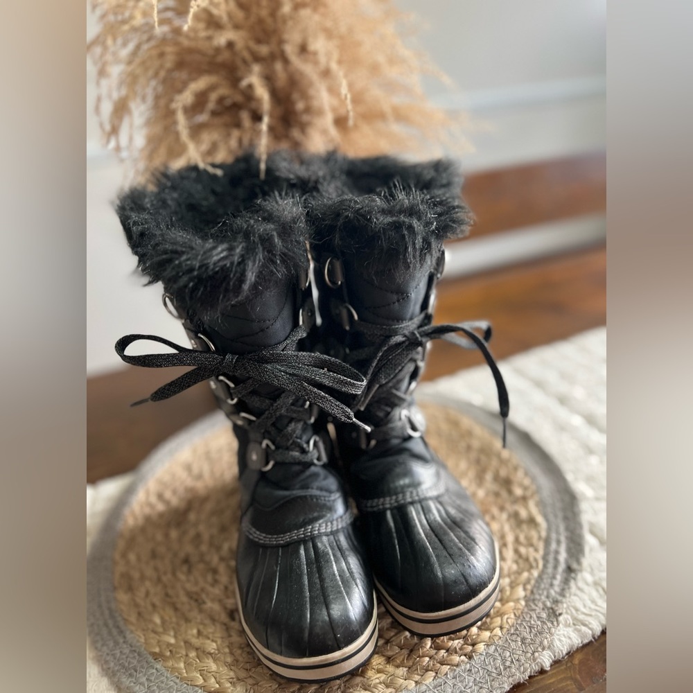 Sorel Tofino Boots